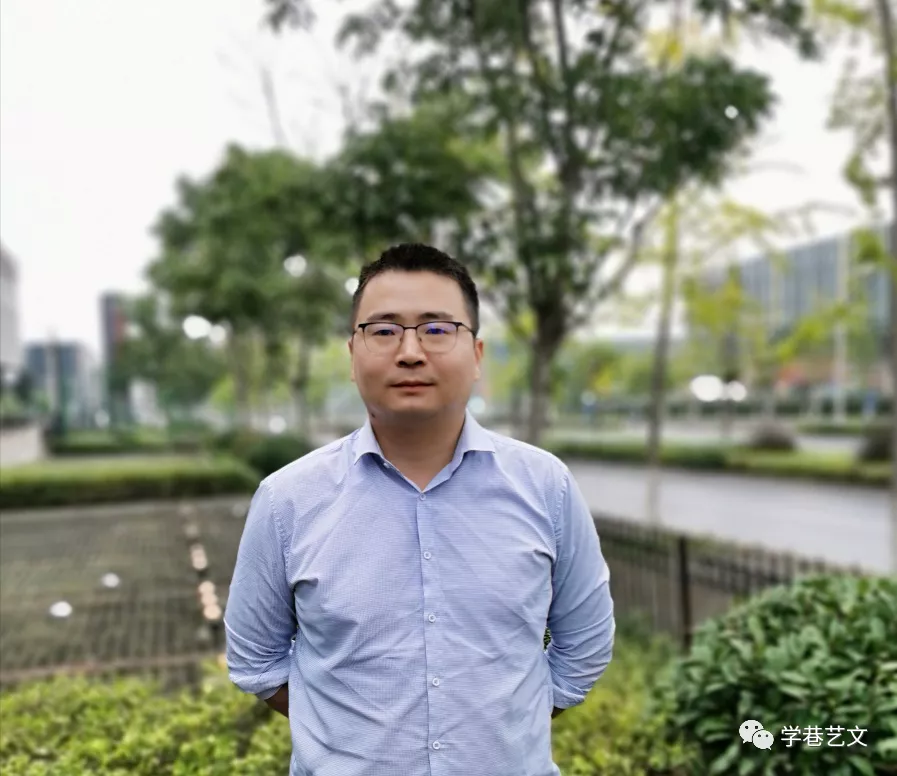 邓业金：教研室副主任兼历史教研组组长.webp
