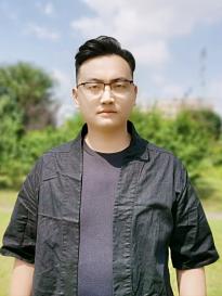 黄东升：政教处主任
